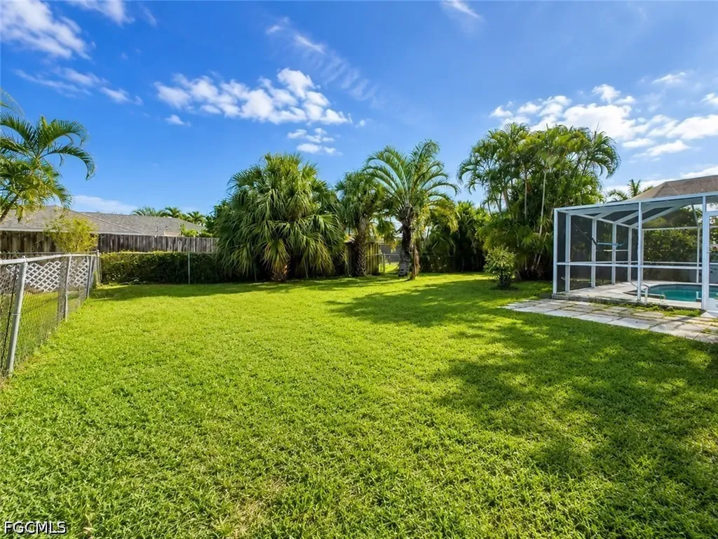 1815 SE 15th Terrace Cape Coral FL 33990