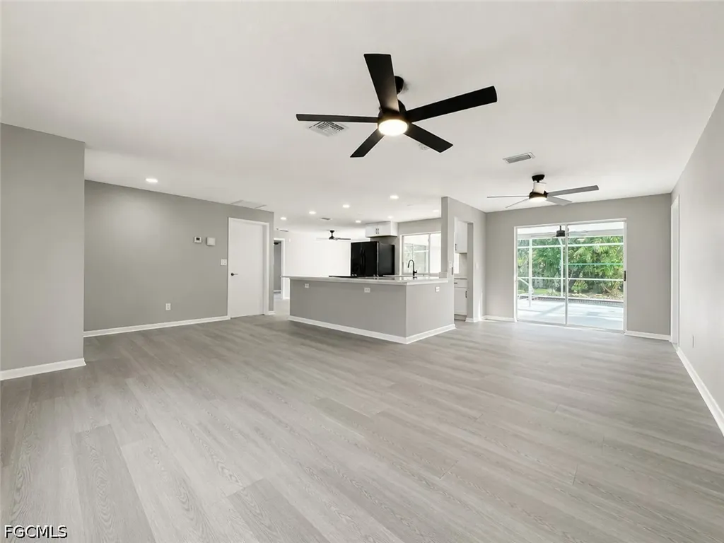 1815 SE 15th Terrace Cape Coral FL 33990