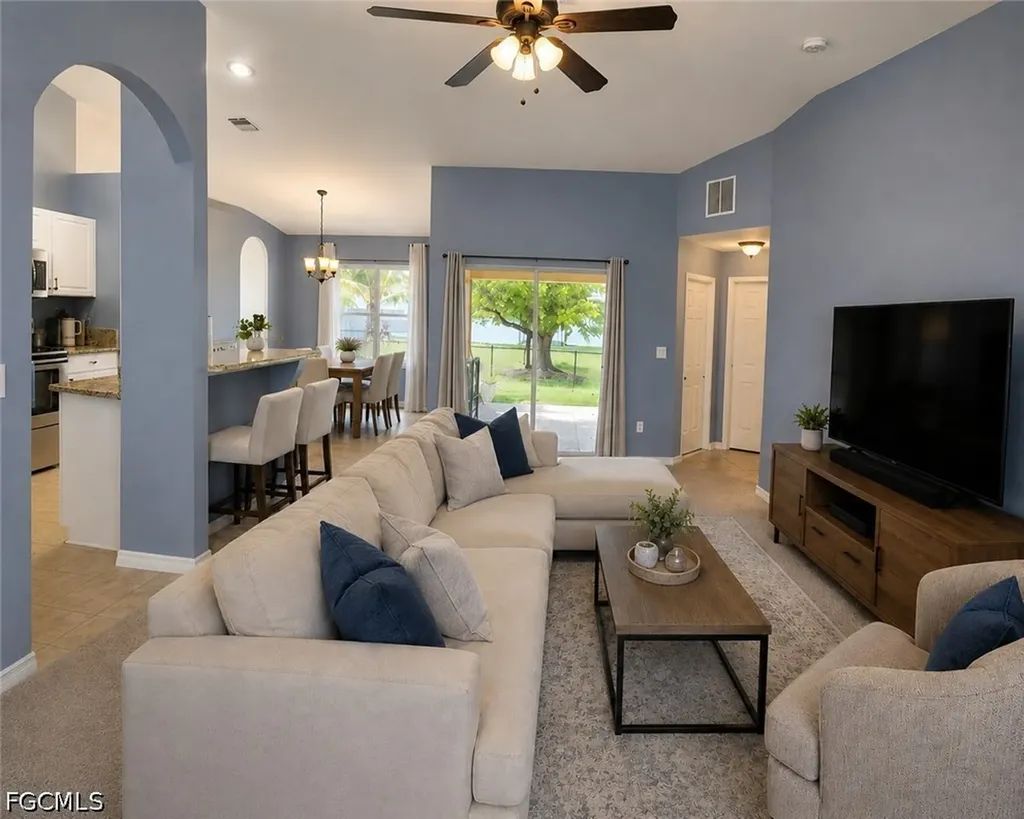 925 SW 31st Street Cape Coral FL 33914