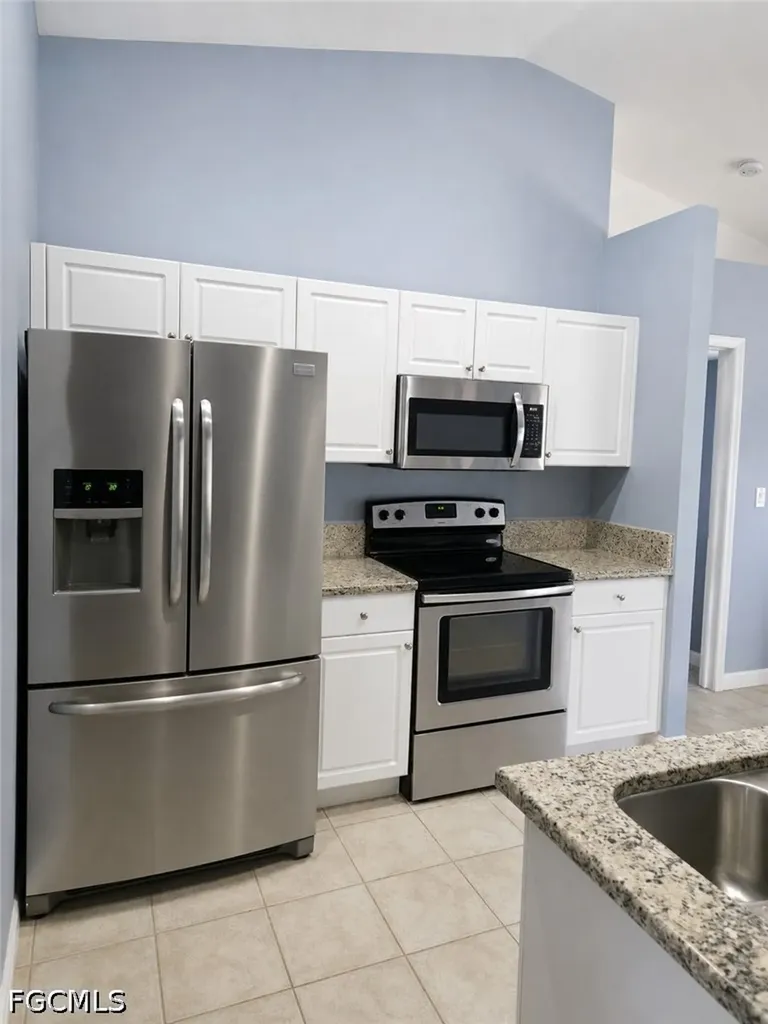 925 SW 31st Street Cape Coral FL 33914