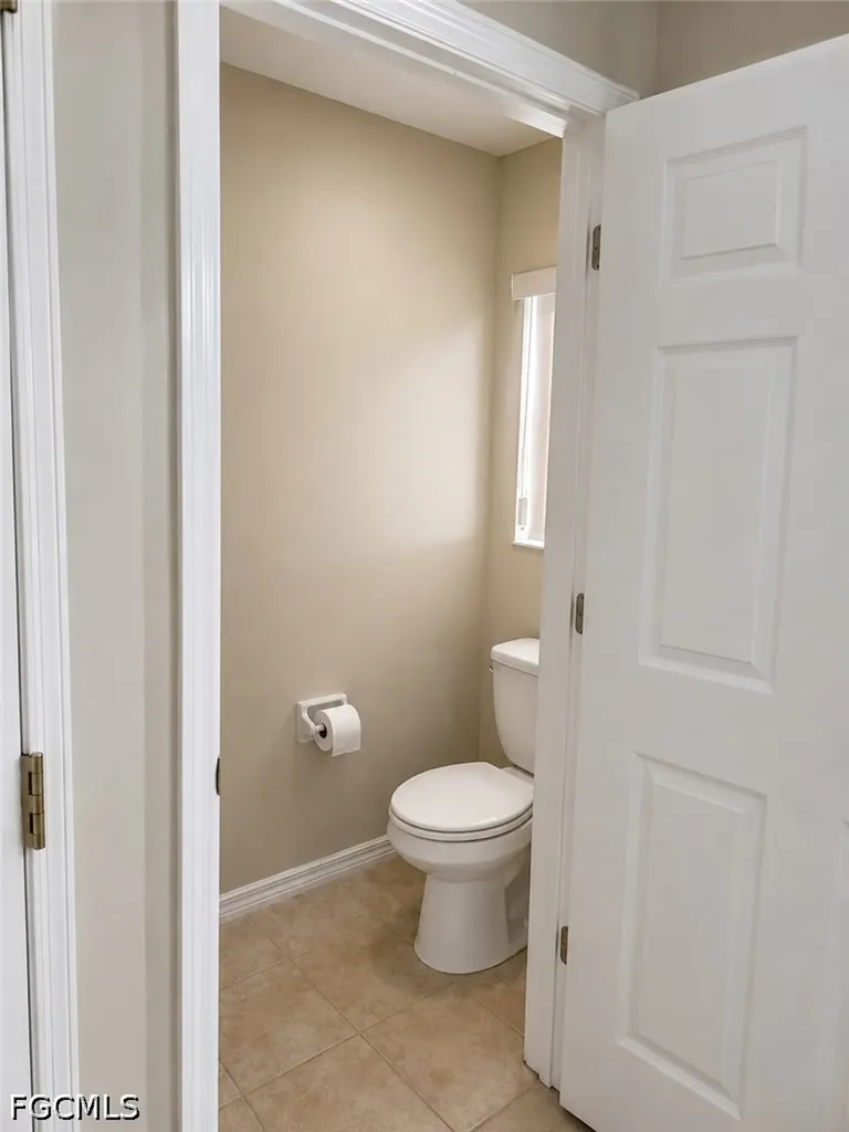 925 SW 31st Street Cape Coral FL 33914