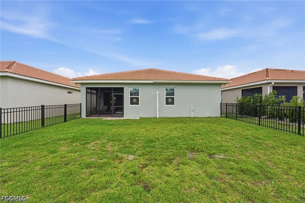 3860 Crosswater Drive North Fort Myers FL 33917