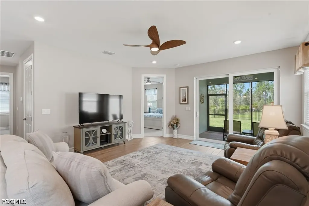 3860 Crosswater Drive North Fort Myers FL 33917