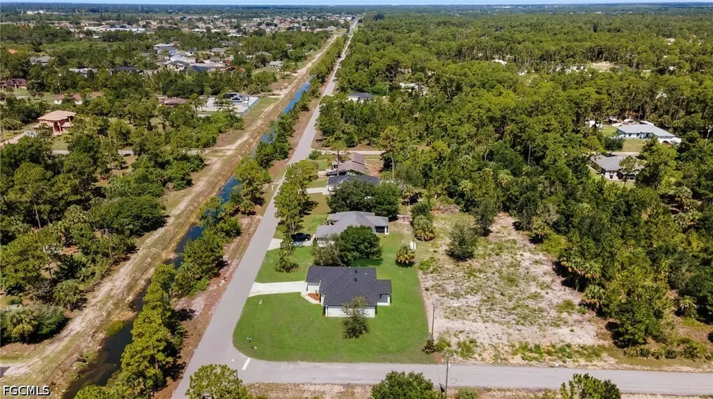 400 W 8th Street Lehigh Acres FL 33972