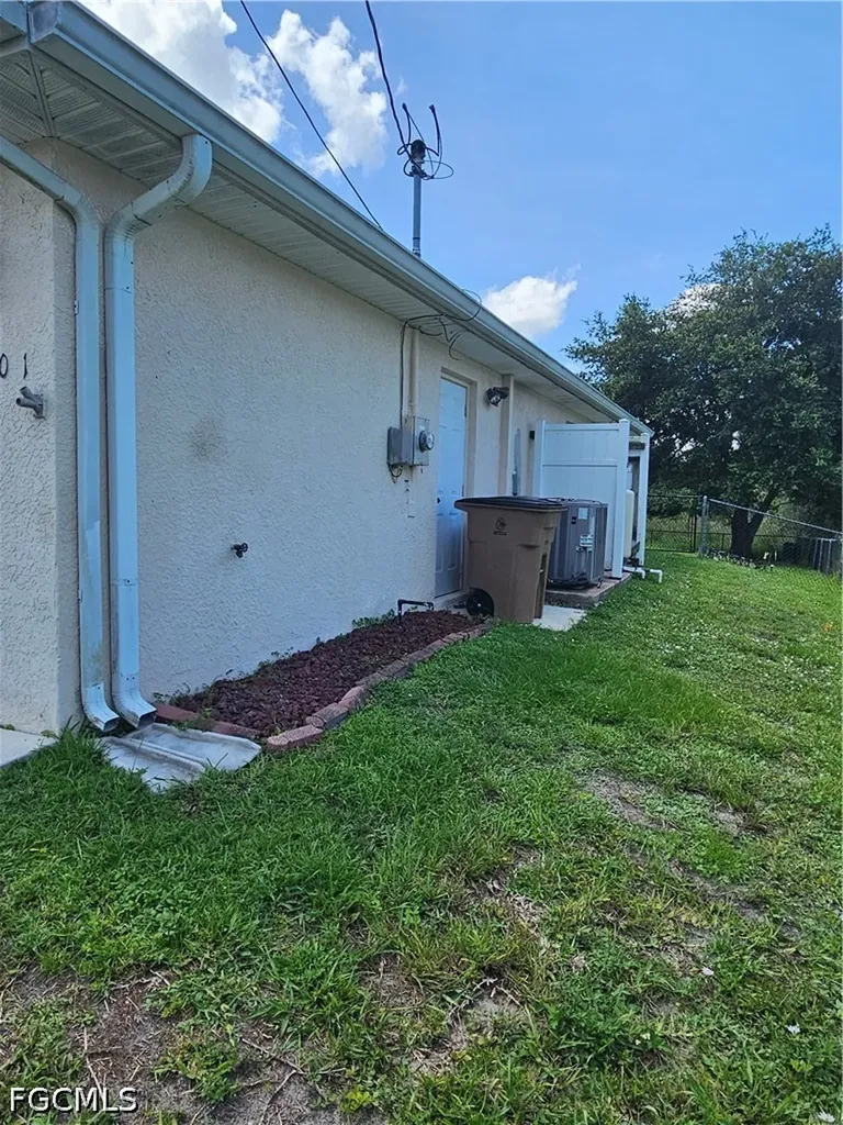 3401 37th Street SW Lehigh Acres FL 33976