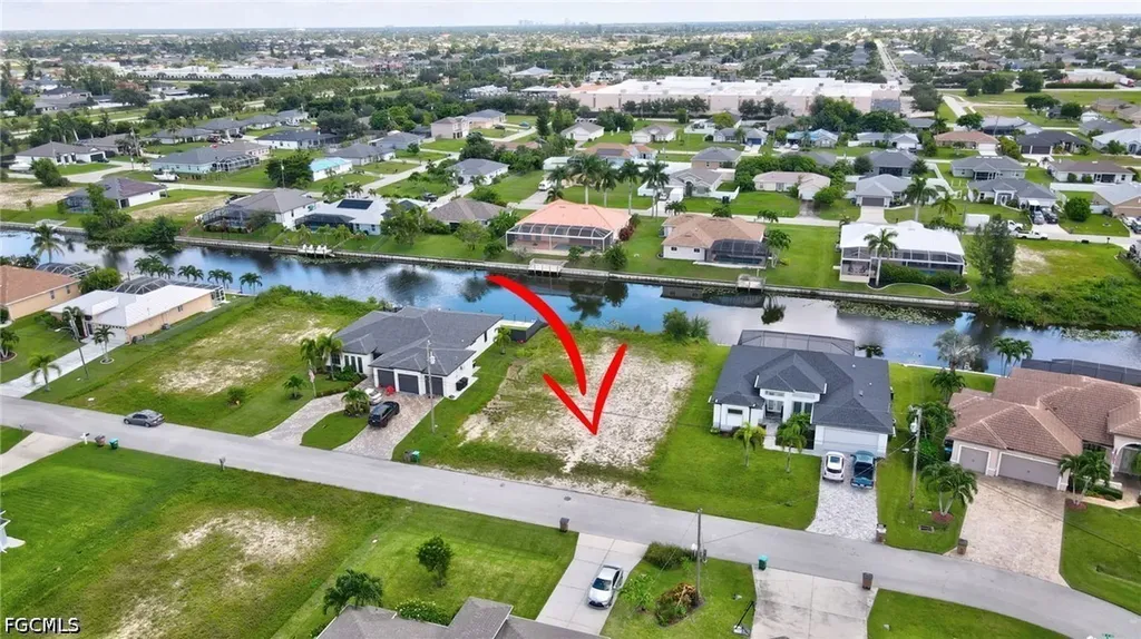 2535 SW 11th Avenue Cape Coral FL 33914