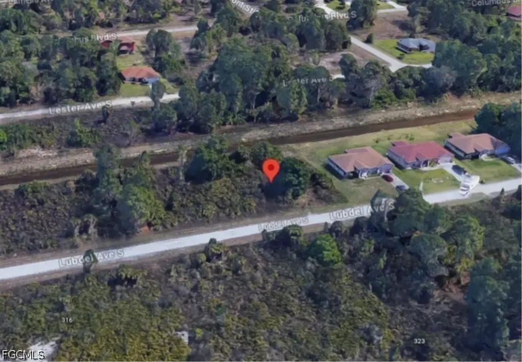 323 Lubdel Avenue S Lehigh Acres FL 33974