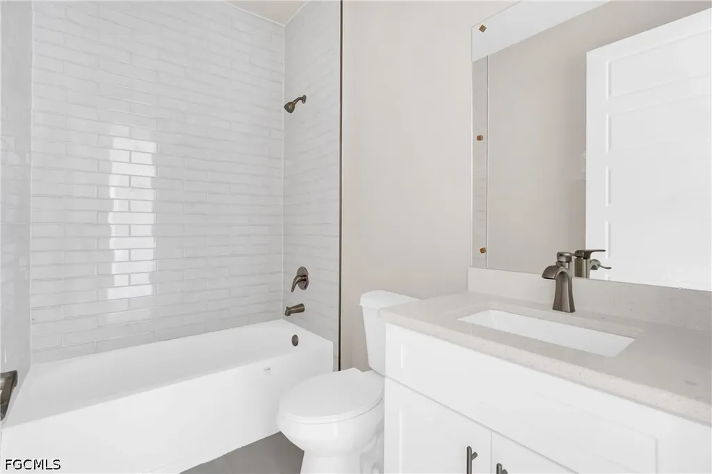 208 Clover Avenue Labelle FL 33935