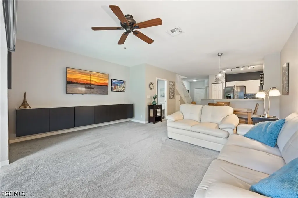 10083 Poppy Hill Drive Fort Myers FL 33966