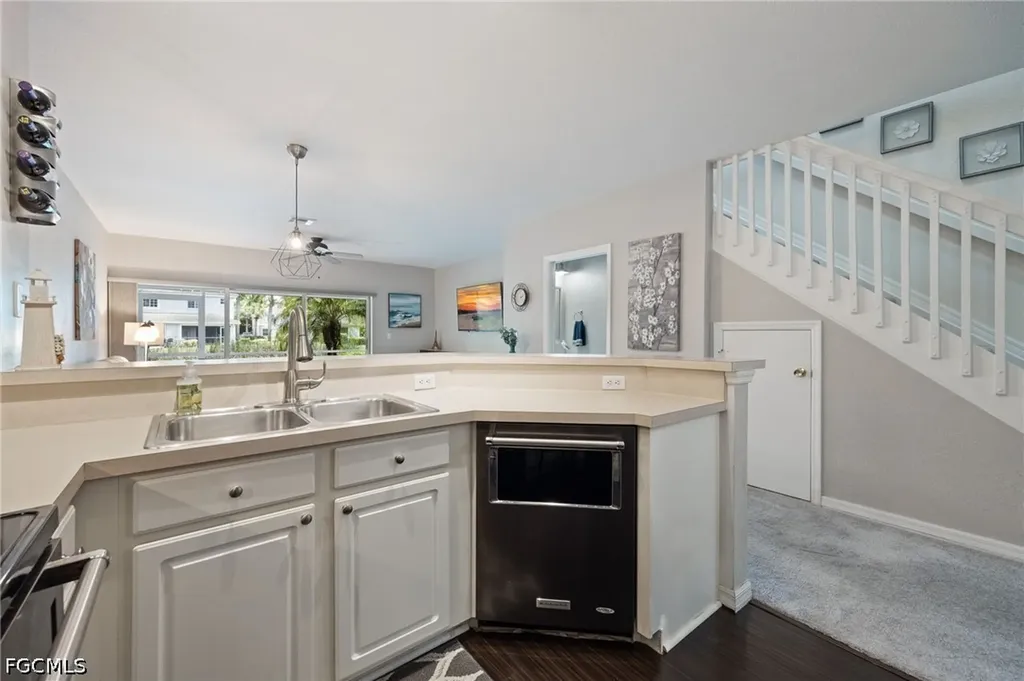 10083 Poppy Hill Drive Fort Myers FL 33966