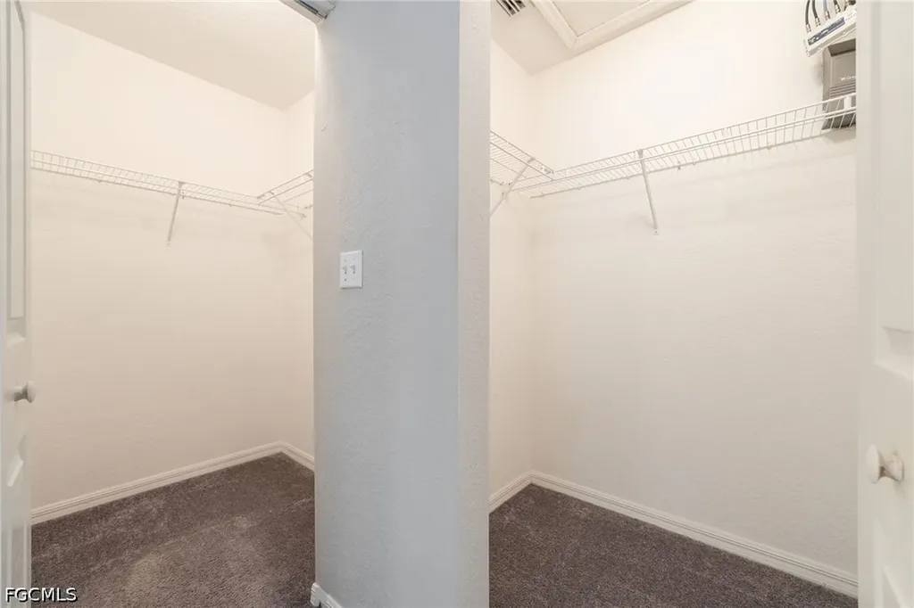 10083 Poppy Hill Drive Fort Myers FL 33966