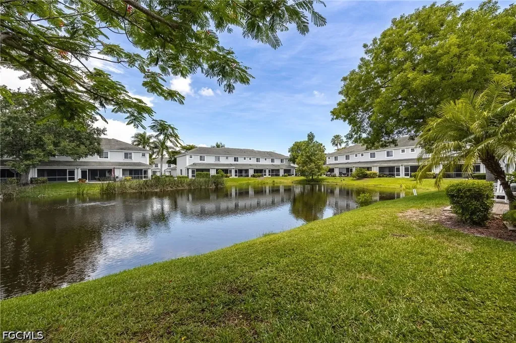 10083 Poppy Hill Drive Fort Myers FL 33966