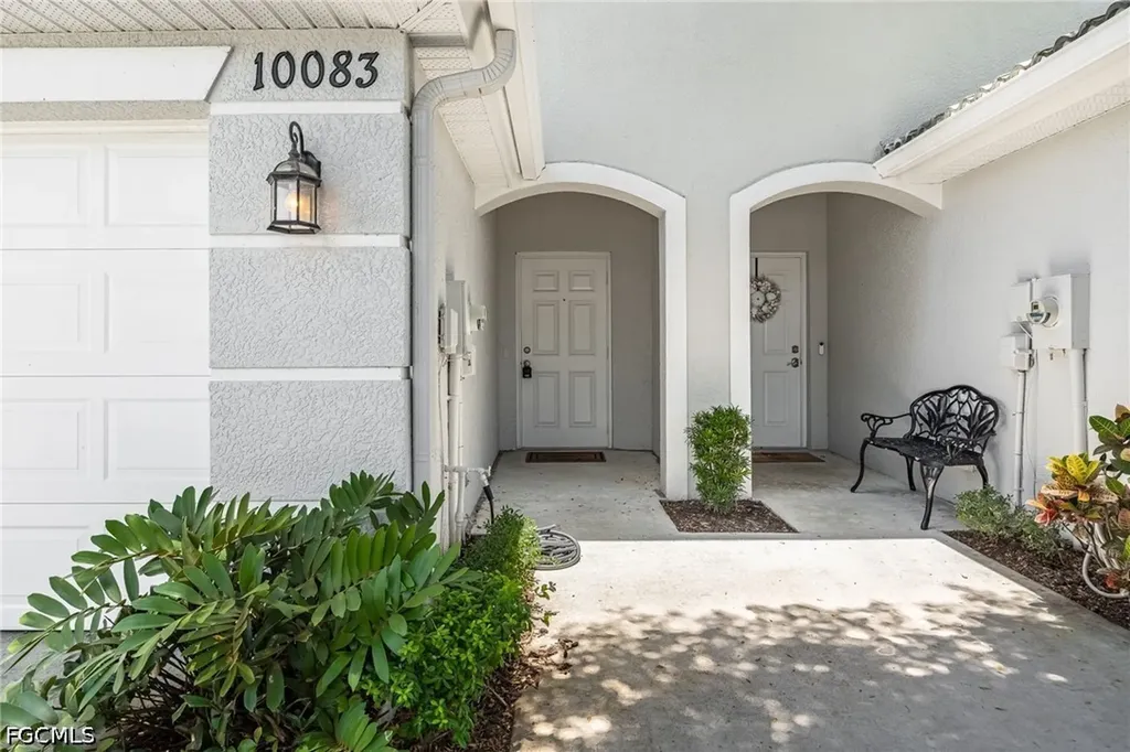 10083 Poppy Hill Drive Fort Myers FL 33966