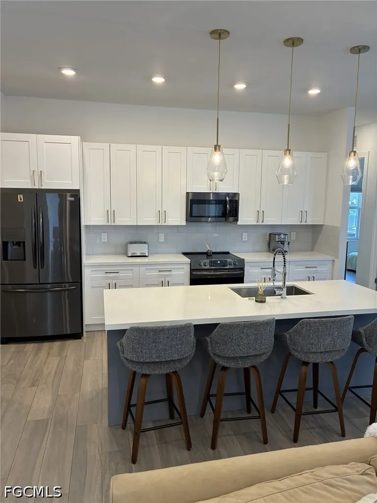 1120 NW 42nd Place Cape Coral FL 33993