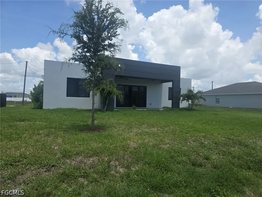 1220 Chiquita Boulevard N Cape Coral FL 33993