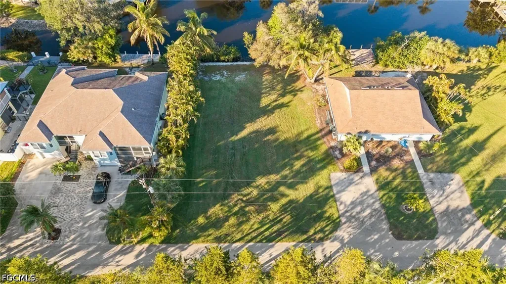 3665 Riviera Circle Bonita Springs FL 34134