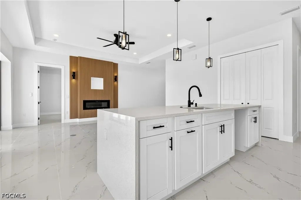 816 Floyd Avenue S Lehigh Acres FL 33976