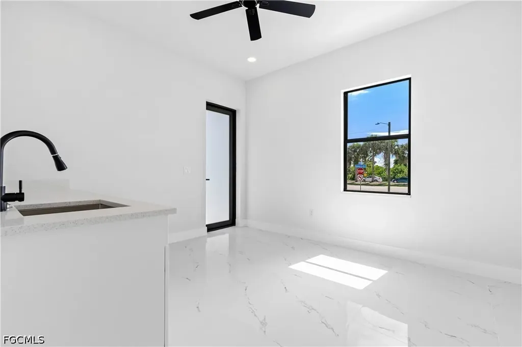 816 Floyd Avenue S Lehigh Acres FL 33976