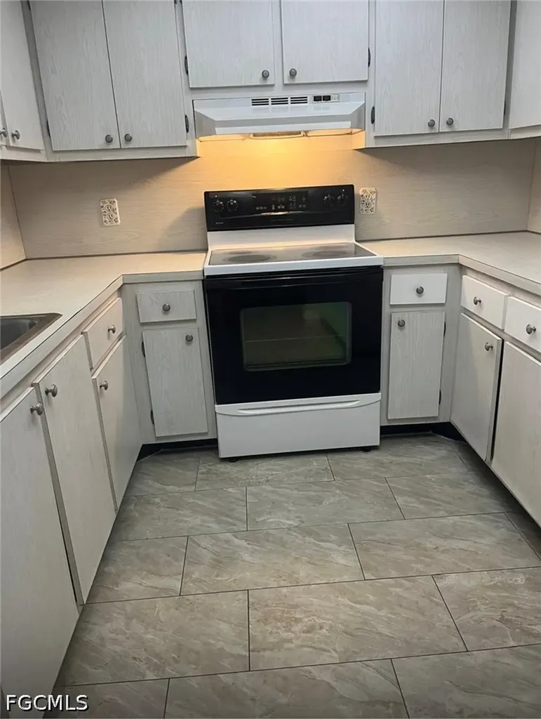 5467 Rattlesnake Hamm Road Naples FL 34113