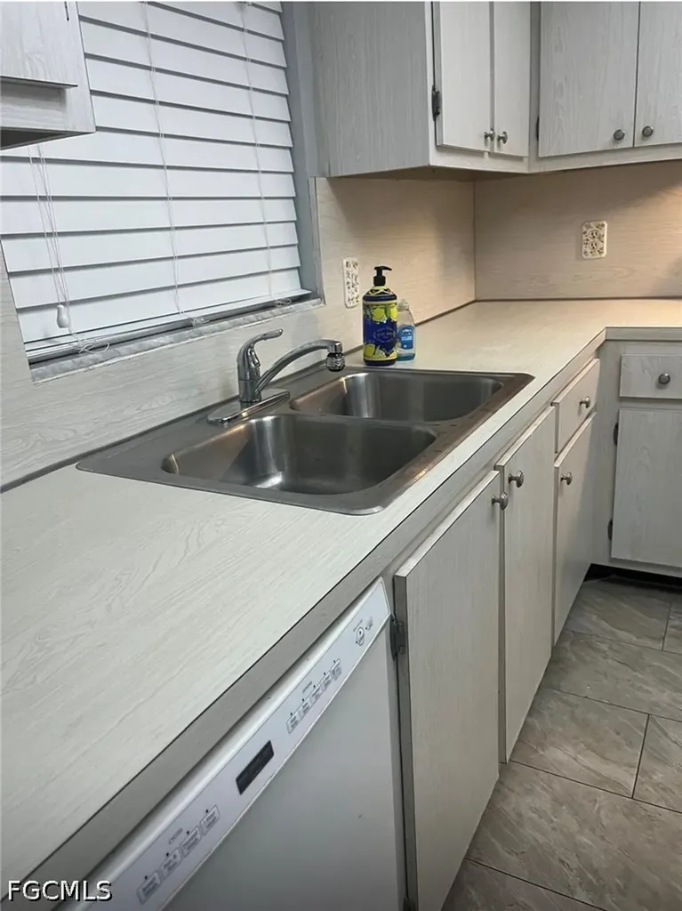 5467 Rattlesnake Hamm Road Naples FL 34113