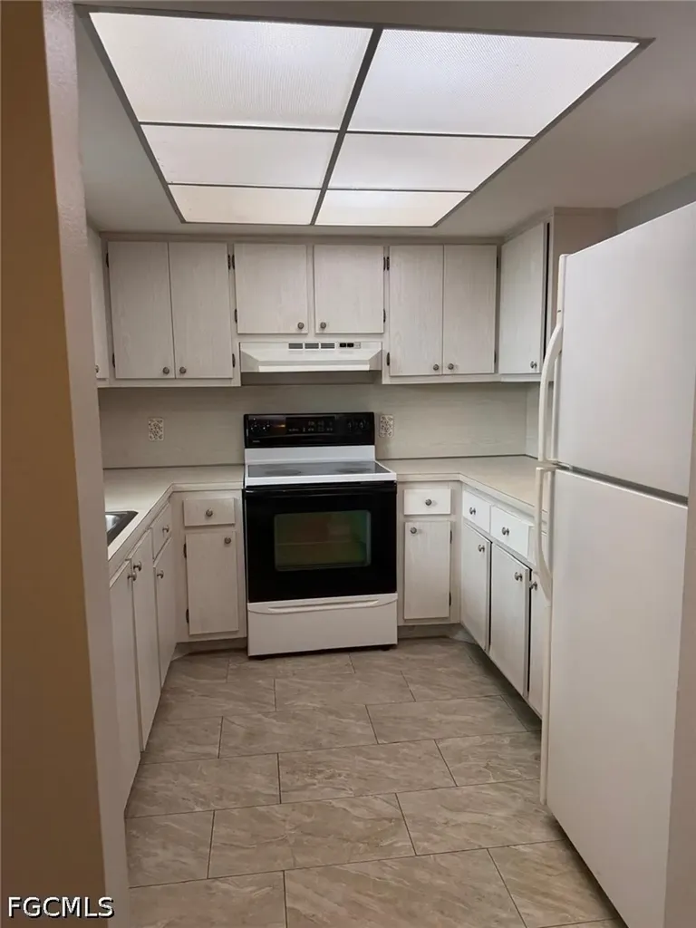 5467 Rattlesnake Hamm Road Naples FL 34113