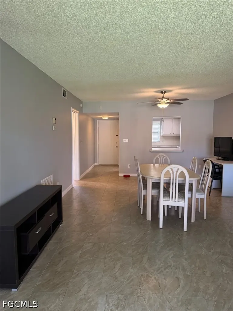 5467 Rattlesnake Hamm Road Naples FL 34113