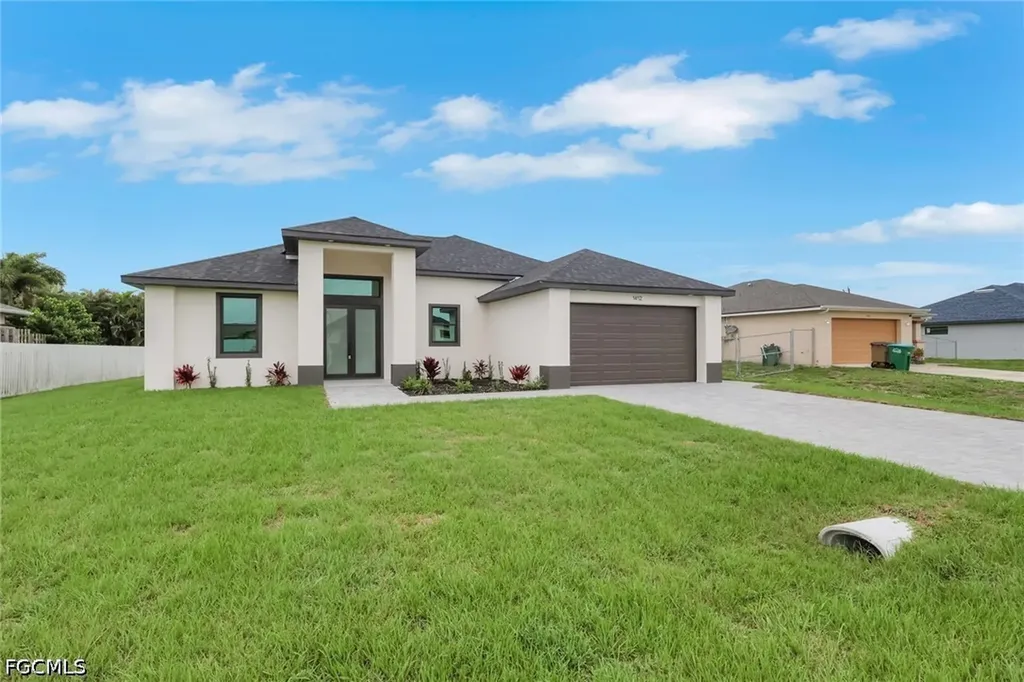 Cape Coral FL, 1412 NE 2nd Place