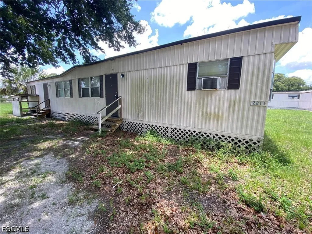 2211 Cantor Lane North Fort Myers FL 33917