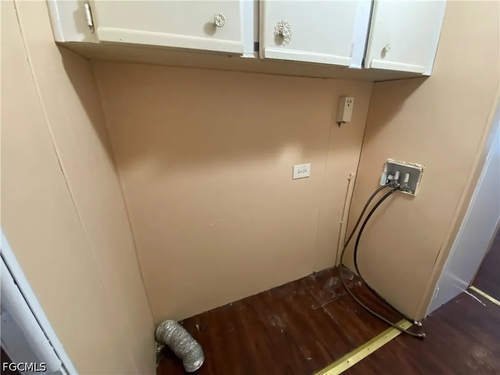 2211 Cantor Lane North Fort Myers FL 33917
