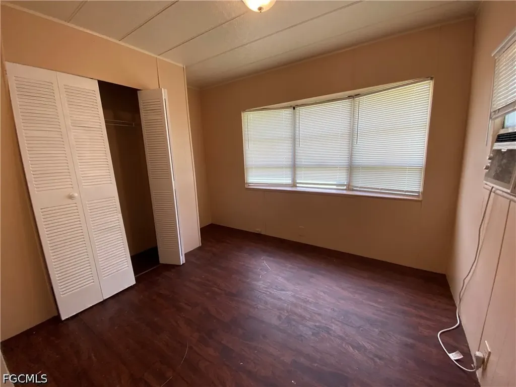 2211 Cantor Lane North Fort Myers FL 33917