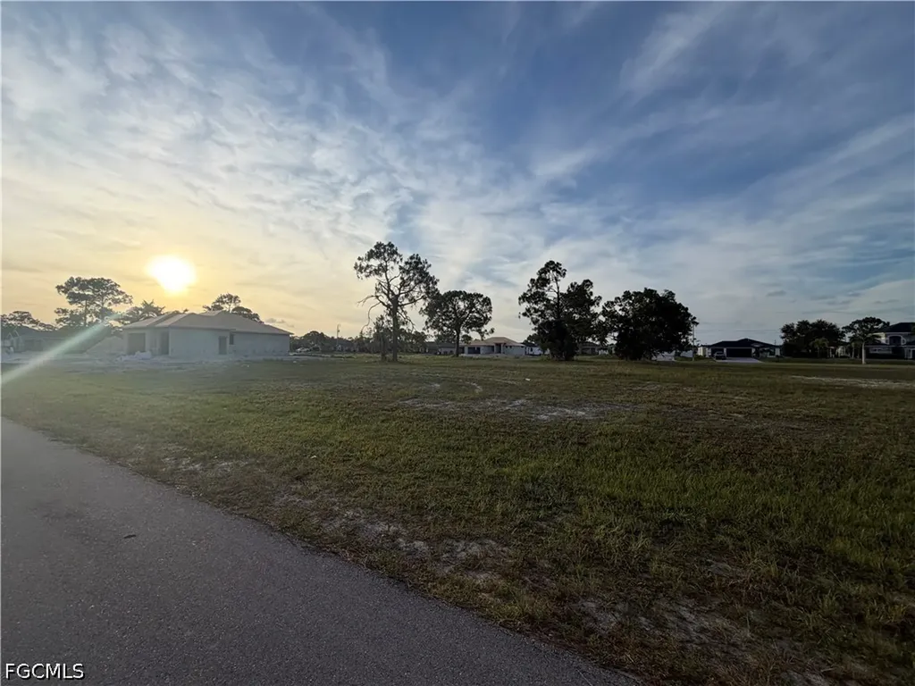 2613 NW 20th Terrace Cape Coral FL 33993
