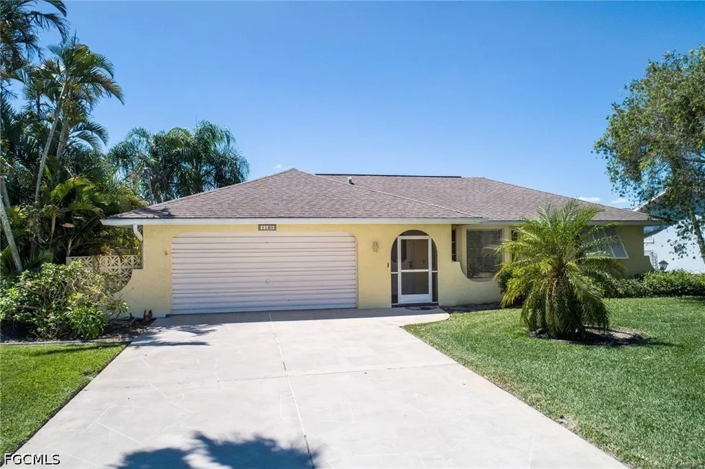 1140 SW 44th Street Cape Coral FL 33914