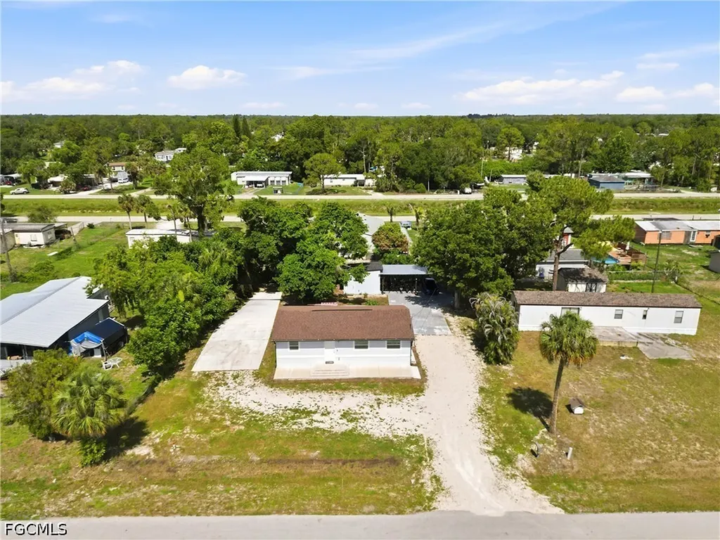8338 Mcdaniel Drive North Fort Myers FL 33917