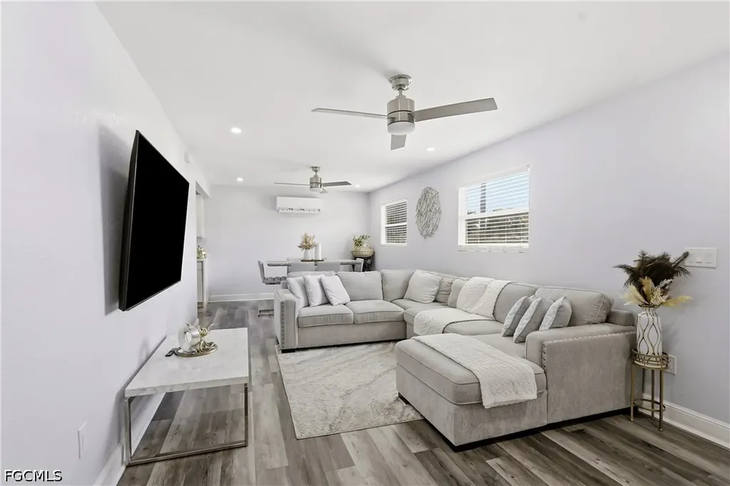 8338 Mcdaniel Drive North Fort Myers FL 33917