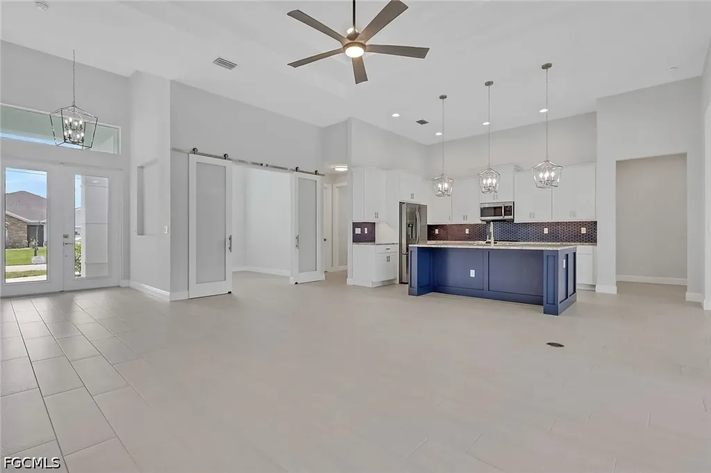 3818 SW 17th Avenue Cape Coral FL 33914