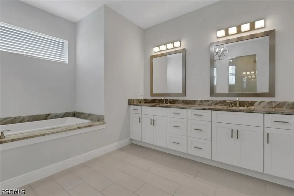 3818 SW 17th Avenue Cape Coral FL 33914