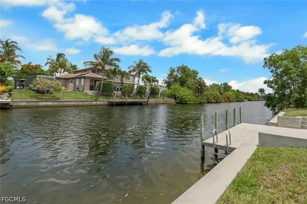 3818 SW 17th Avenue Cape Coral FL 33914