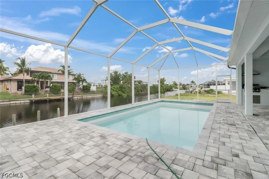 3818 SW 17th Avenue Cape Coral FL 33914