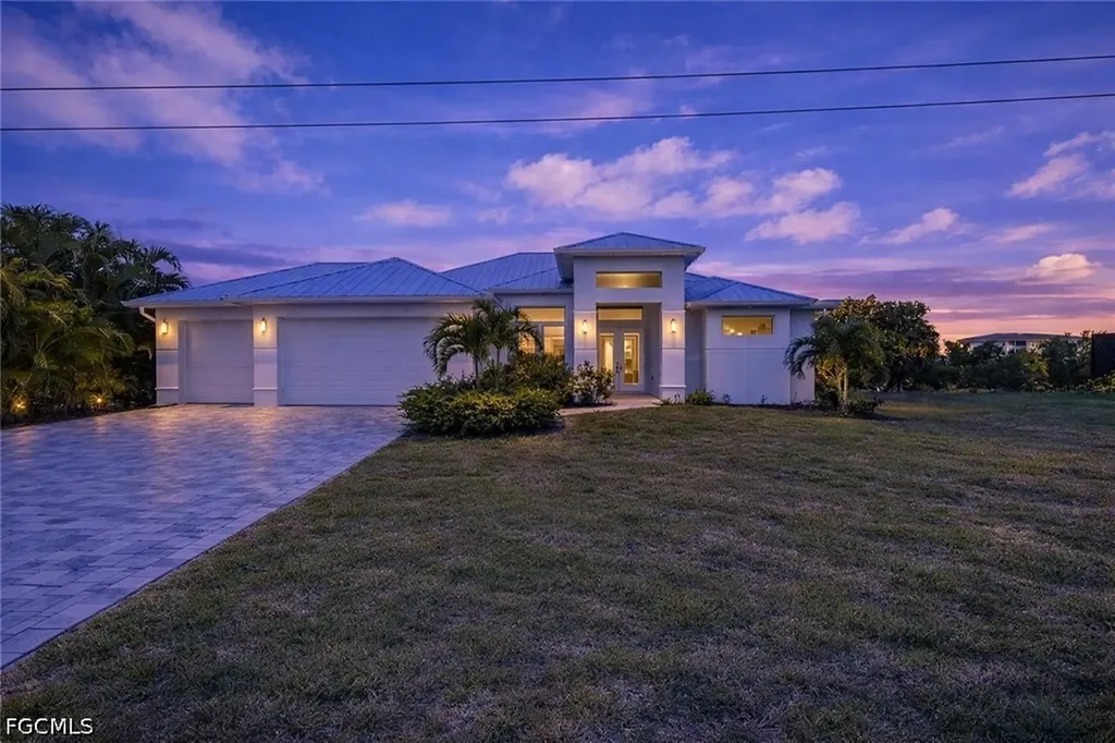 3818 SW 17th Avenue Cape Coral FL 33914
