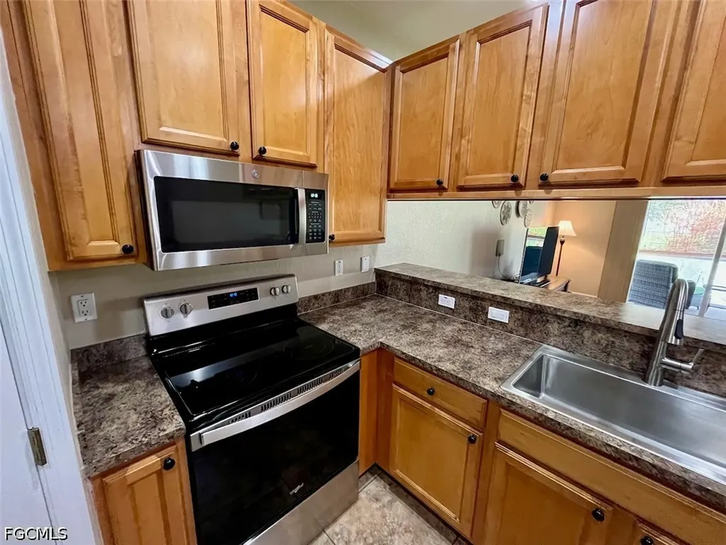 14122 Danpark Loop Fort Myers FL 33912
