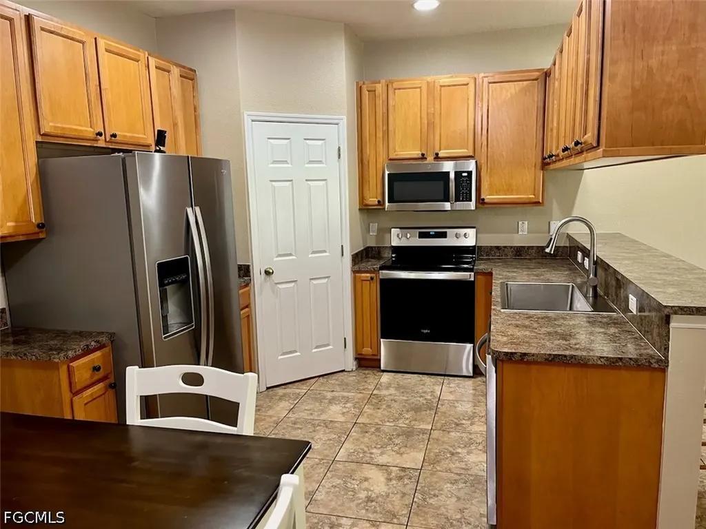 14122 Danpark Loop Fort Myers FL 33912