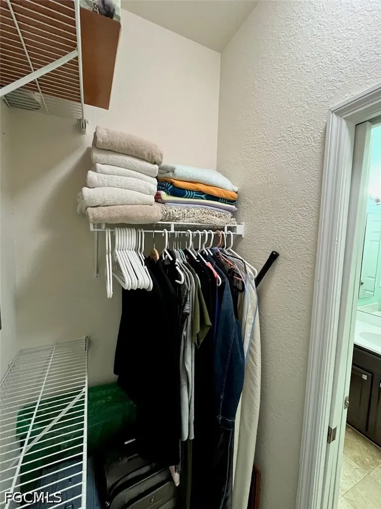 14122 Danpark Loop Fort Myers FL 33912