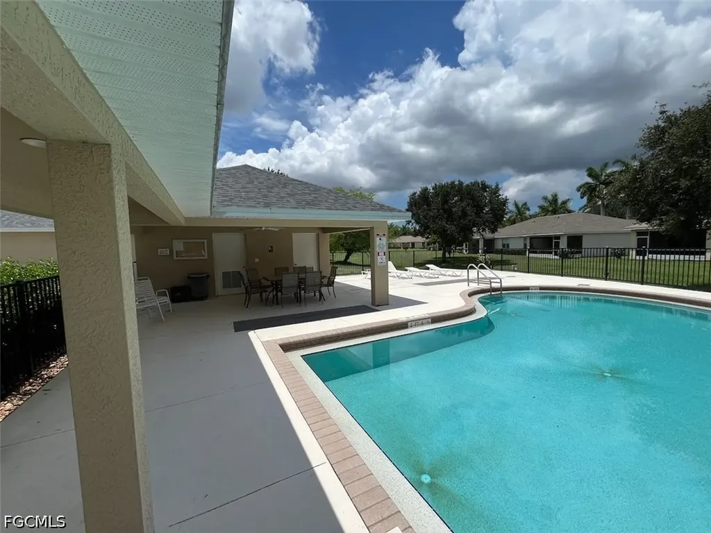 14122 Danpark Loop Fort Myers FL 33912