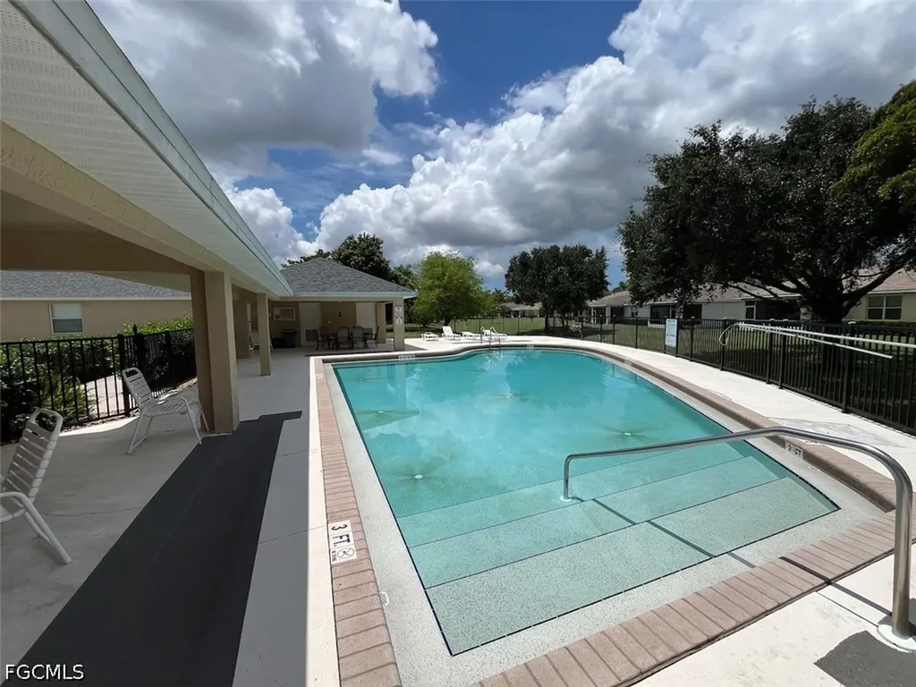 14122 Danpark Loop Fort Myers FL 33912
