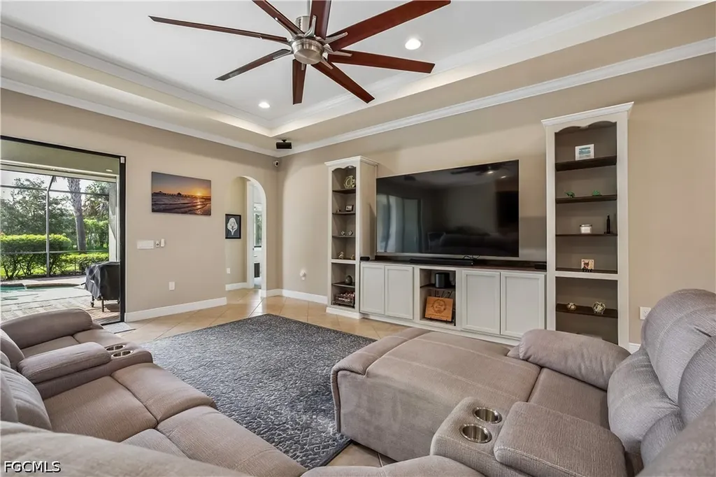 10100 Belcrest Boulevard Fort Myers FL 33913