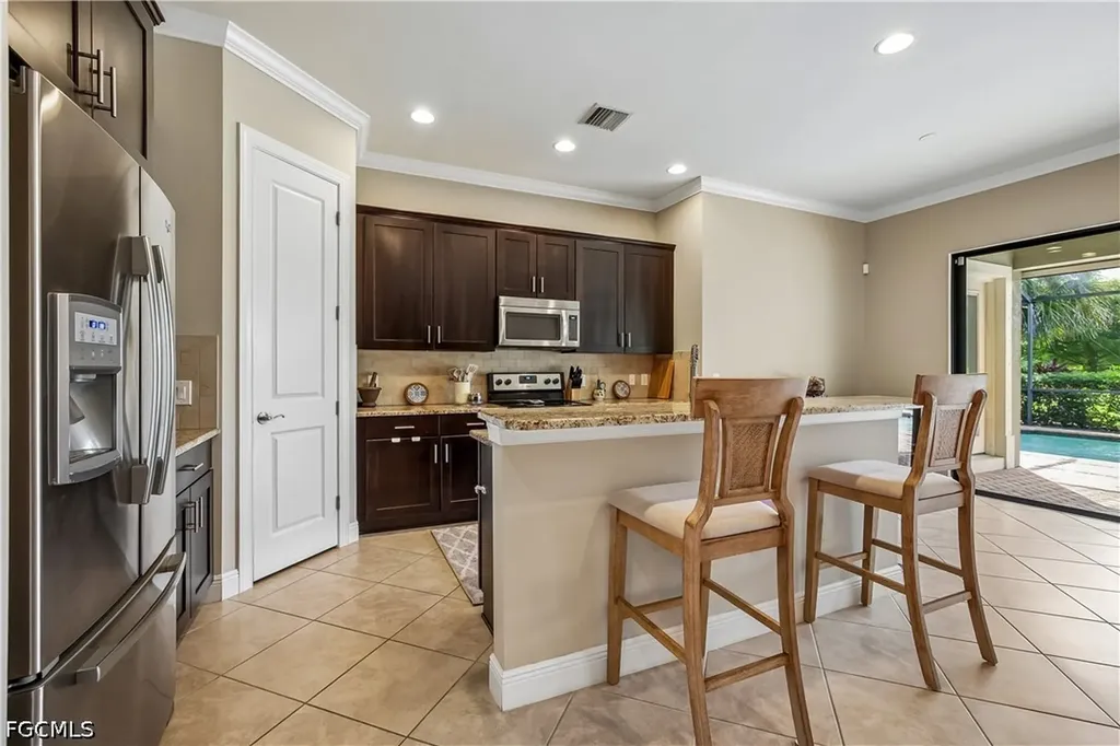 10100 Belcrest Boulevard Fort Myers FL 33913