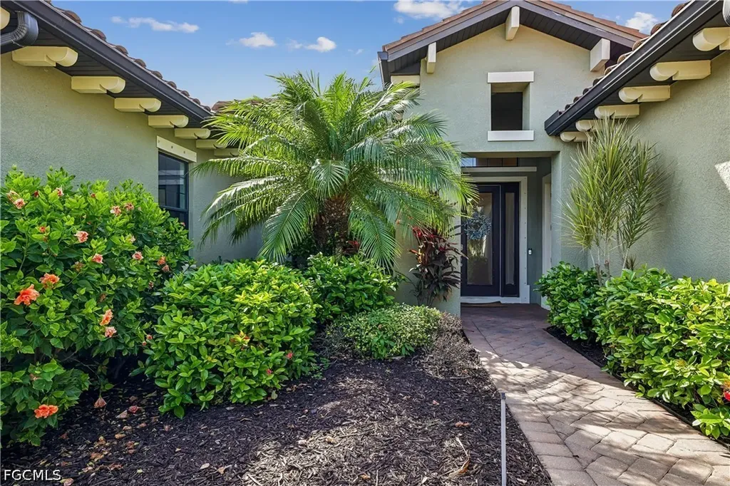 10100 Belcrest Boulevard Fort Myers FL 33913