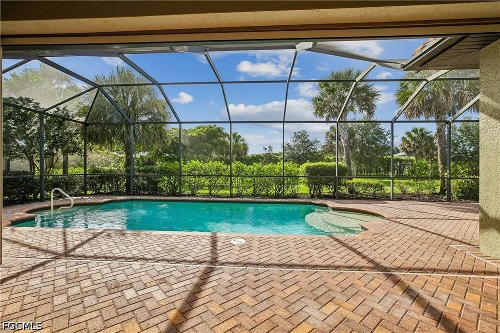 10100 Belcrest Boulevard Fort Myers FL 33913