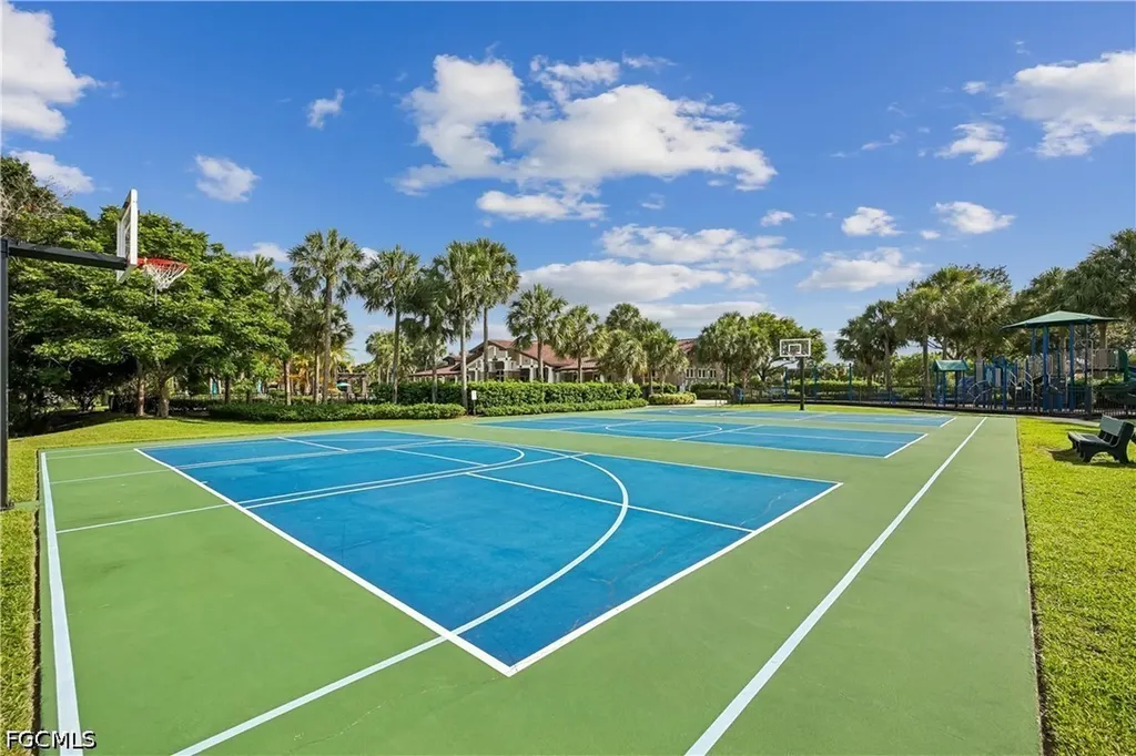 10100 Belcrest Boulevard Fort Myers FL 33913