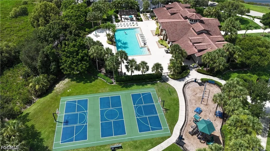 10100 Belcrest Boulevard Fort Myers FL 33913